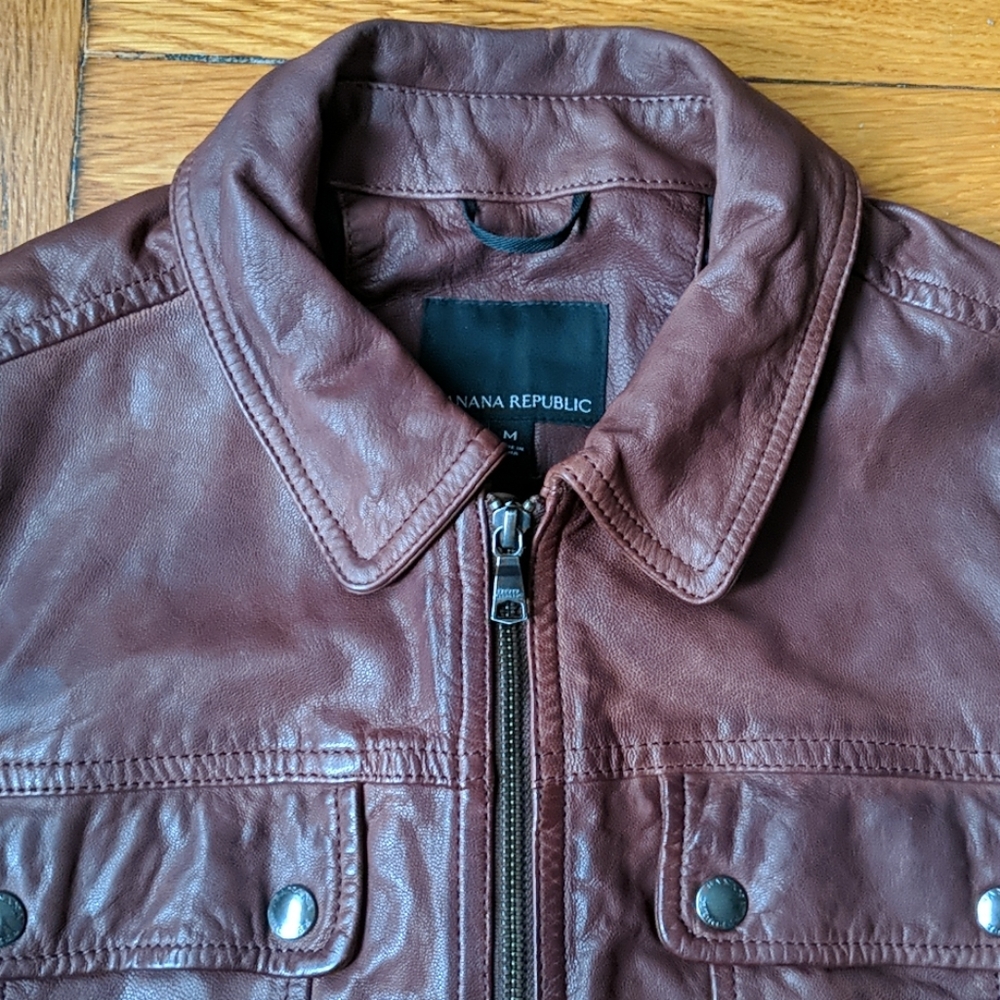**NWOT** 100% GENUINE LEATHER JACKET